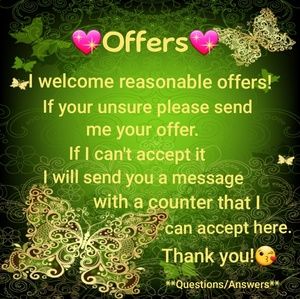 OFFERS ACCEPTED💓GET THE ITEM/S YOU WANT👗👝